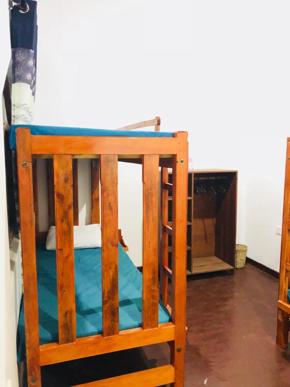 Mama'S Hostel Аханґама Екстер'єр фото