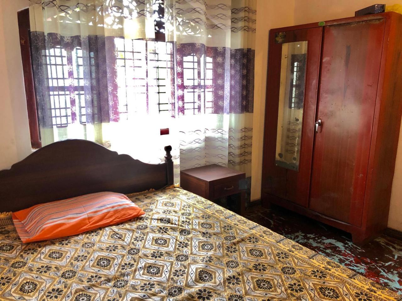 Mama'S Hostel Аханґама Екстер'єр фото